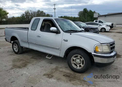 1997 Ford F150 z USA, uszkodzony, nr VIN 1FTDX1763VNB02156